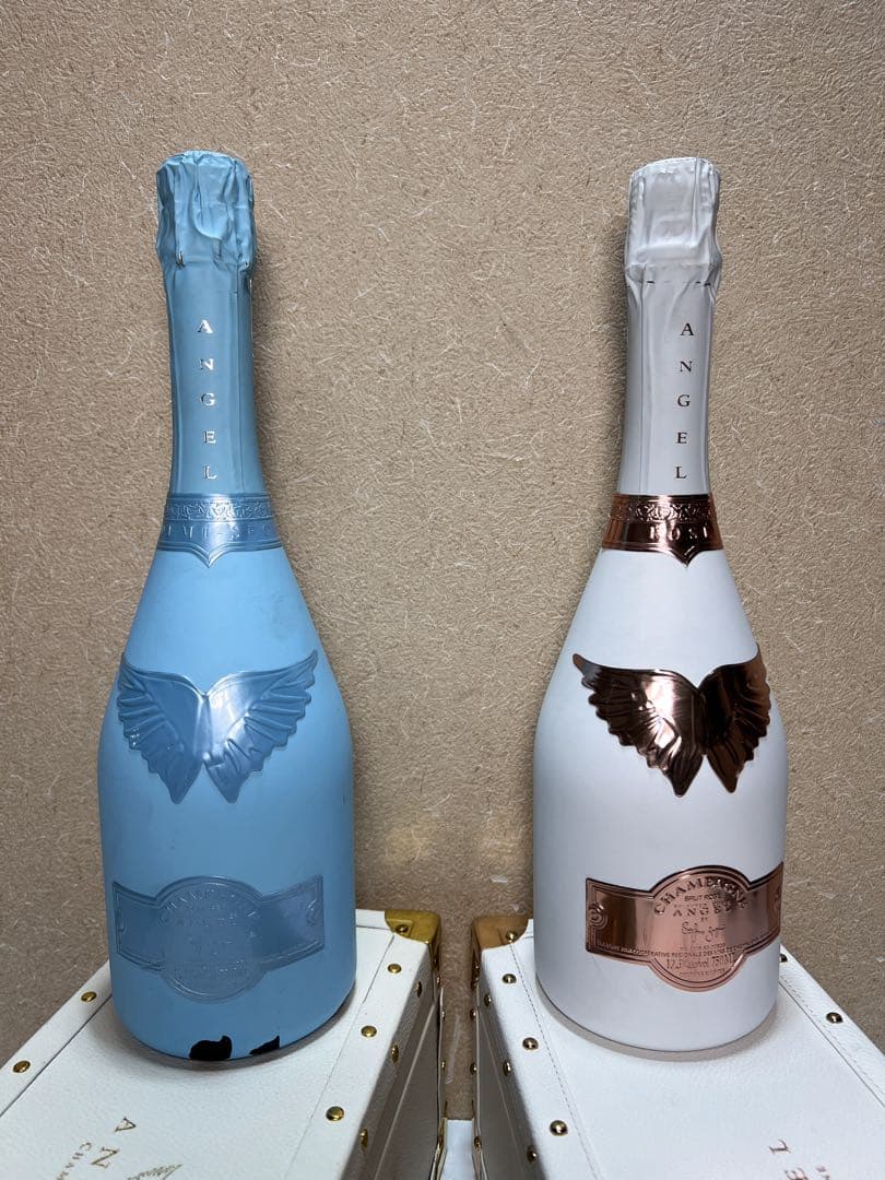 エンジェル シャンパン ロゼ 白と青 箱付き（2セット）