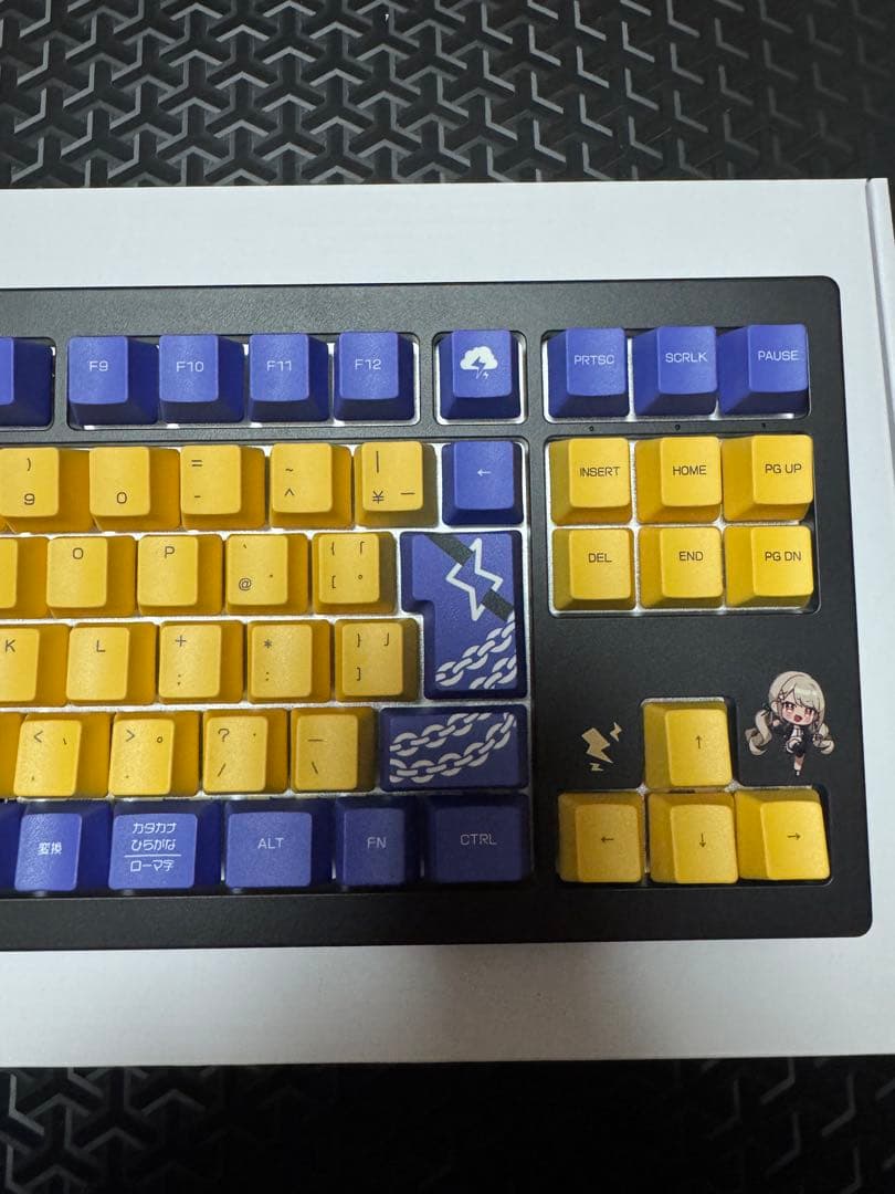 ぷいすぽキーボード　神成きゅぴモデル