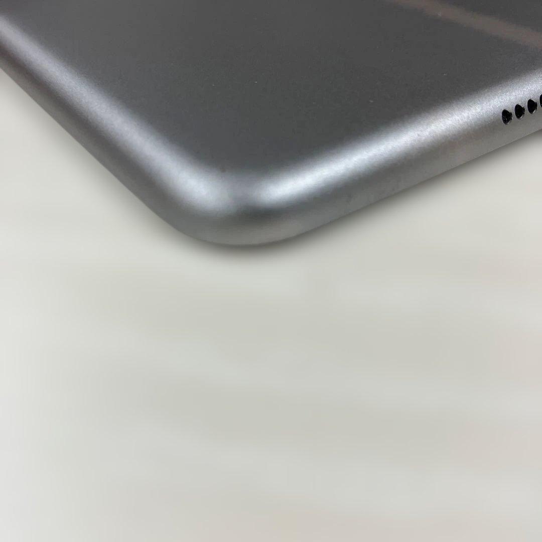 iPad本体 Apple i Pad mini4 64GB