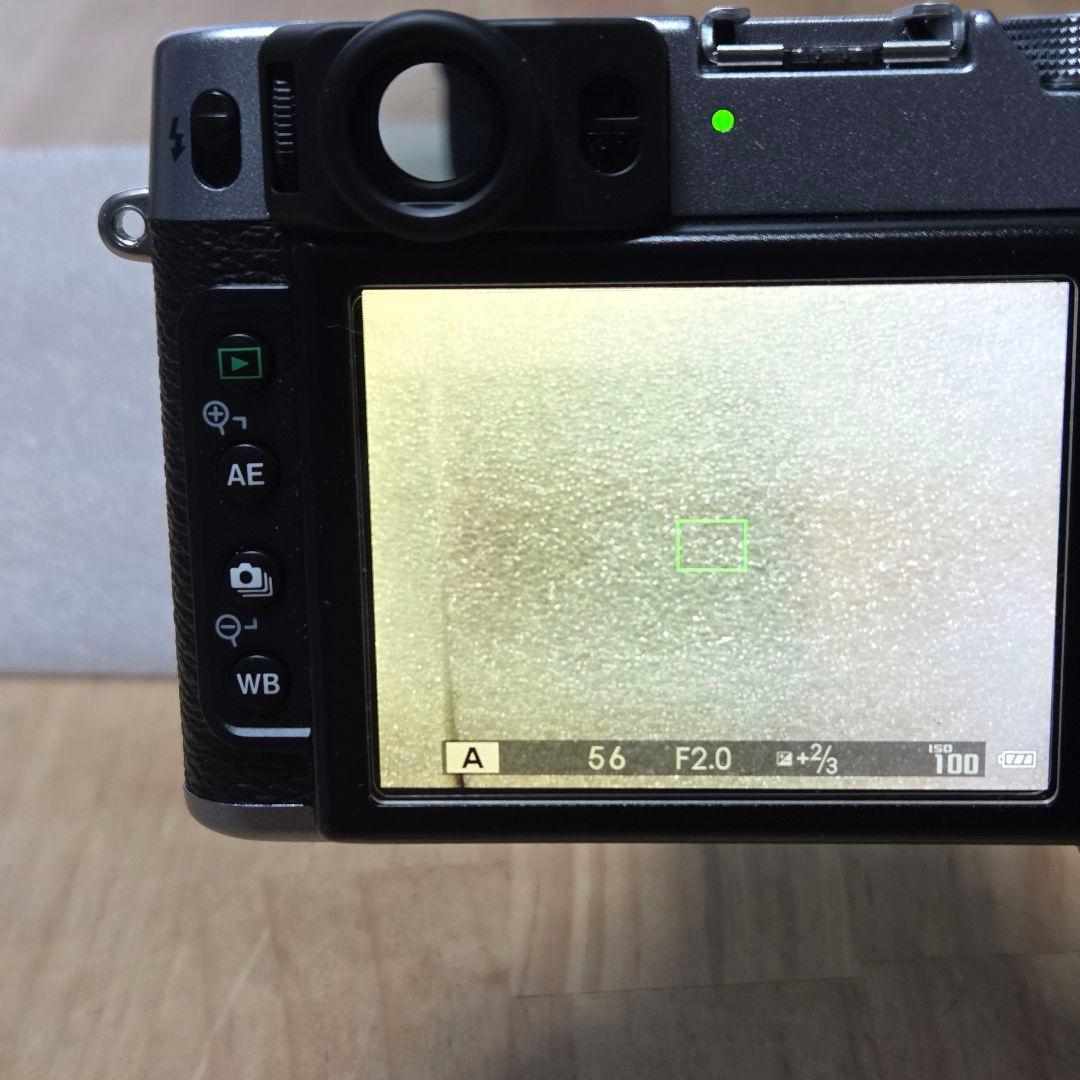 美品 Fujifilm X20 シルバー
