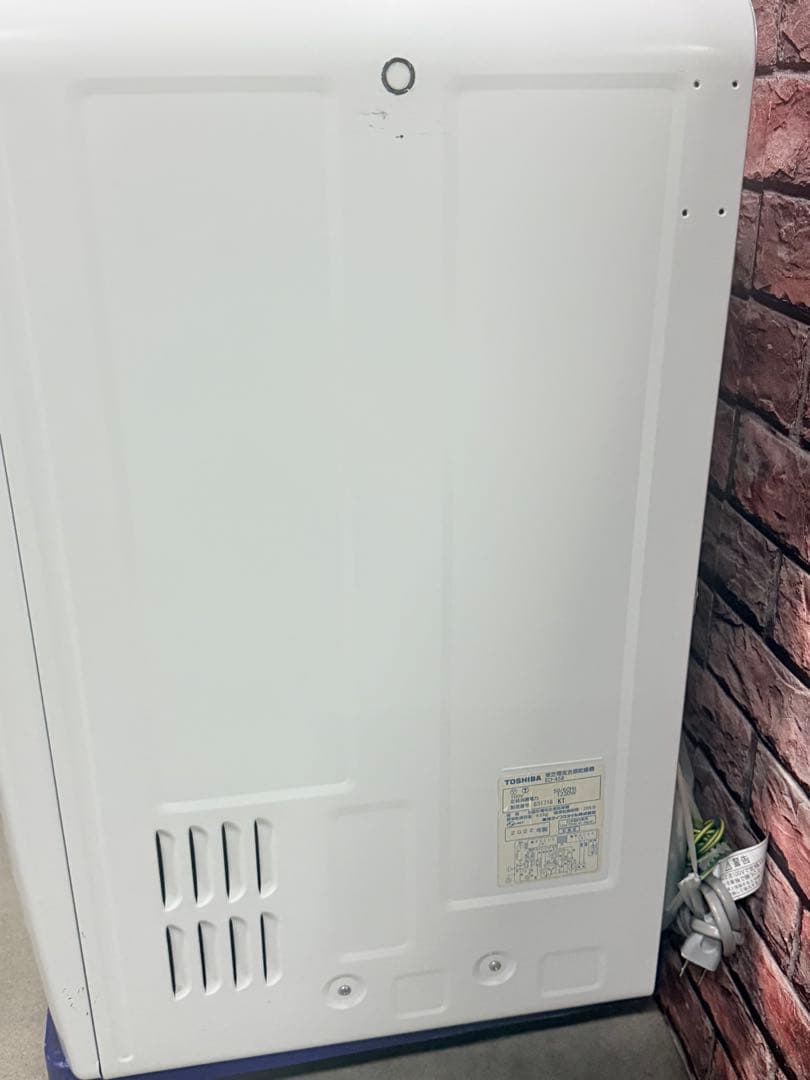 配送無料＊東芝 4.5キロ 乾燥機 2022年製　ED-458