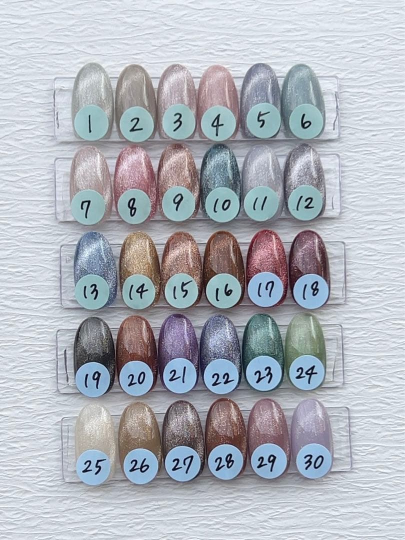 ⑧ネイルチップ ハンドメイド マグネット ピンクホワイト