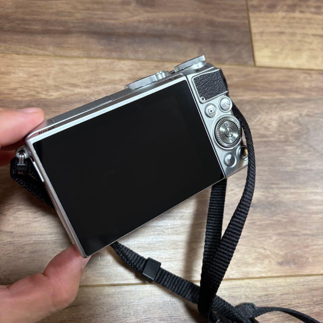 Nikon 1 NIKKOR 10-30mm VR ミラーレスカメラ