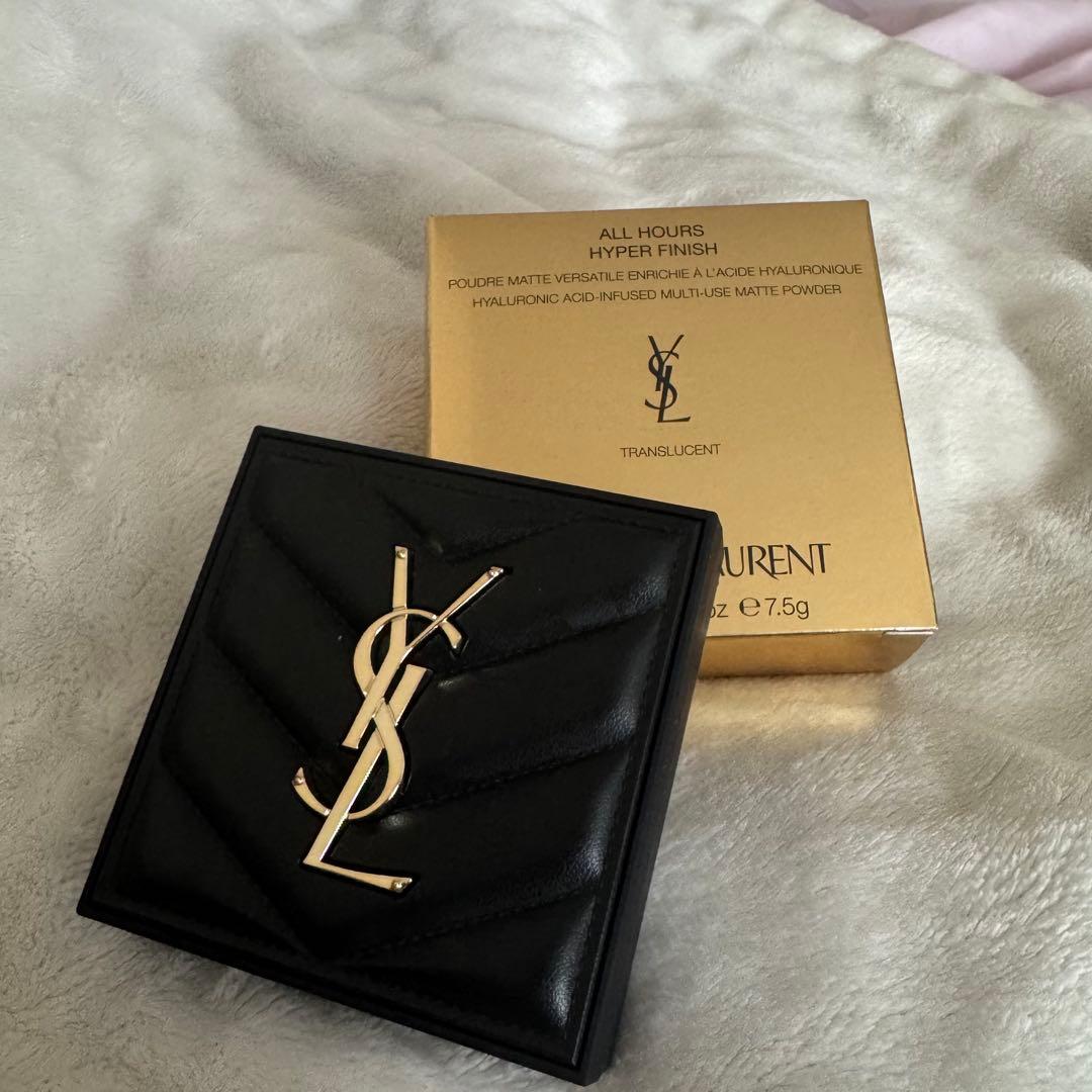 YSL プレストパウダー ブラック
