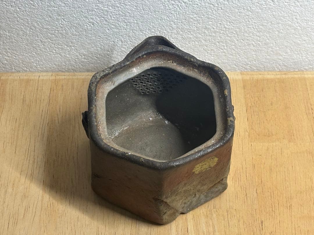 85. 備前焼 宝瓶 登り窯 梅 うめ 6角 手びねり 急須