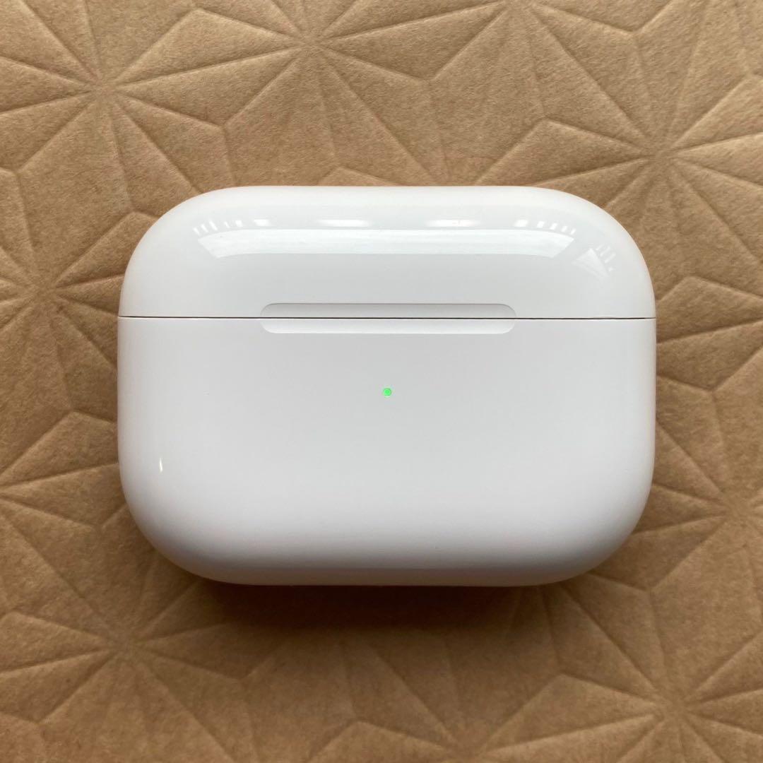 AirPods Pro  Apple  充電　ケース　第一世代　A2190