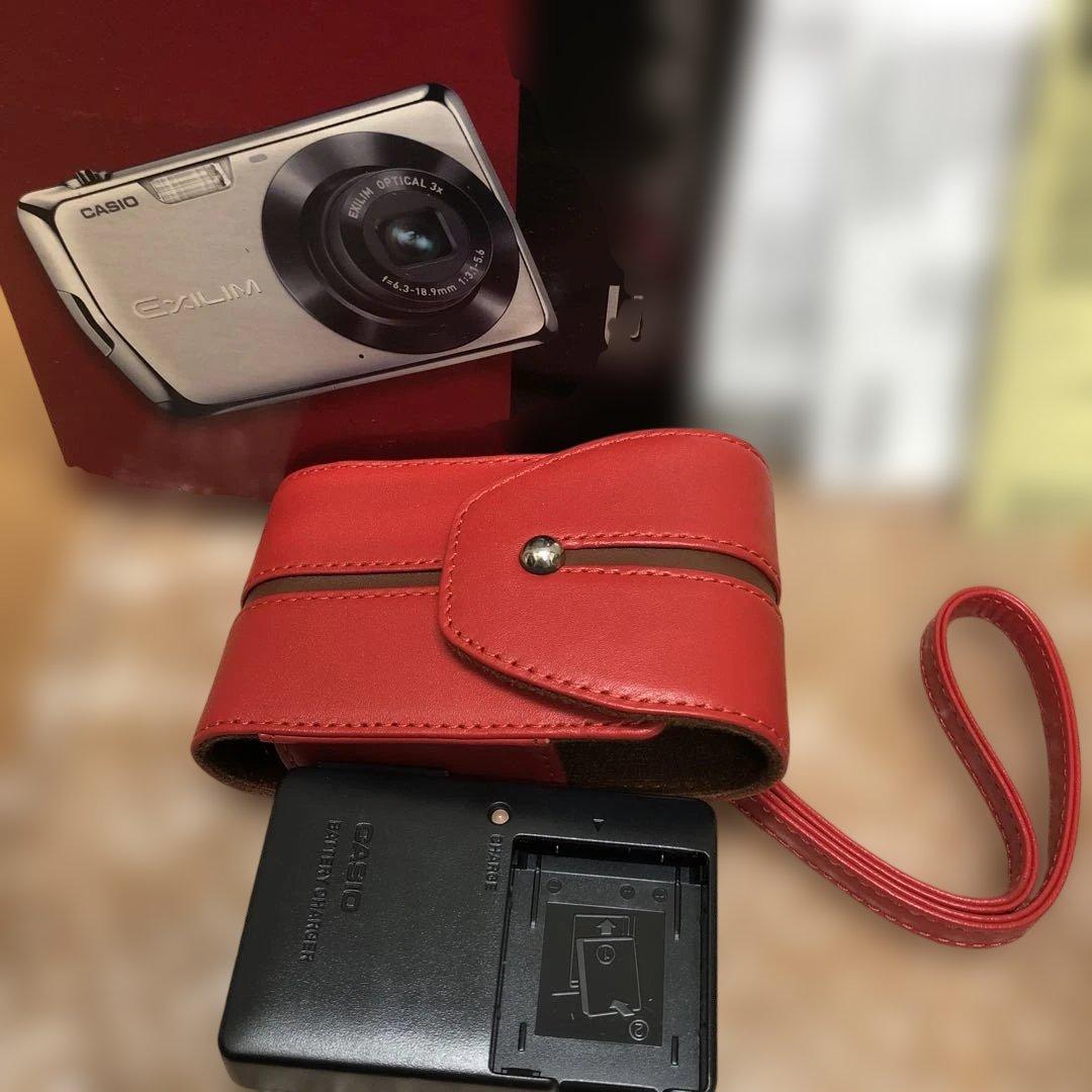 [美品] CASIO EXILM デジカメ EX-Z330 箱・説明書・ケース付