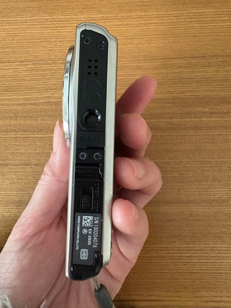 デジタルカメラ CASIO Exilim EX-ZS35 動作確認済み