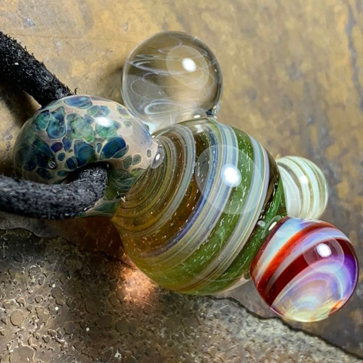 値下げ　● glass accessory ○ planet  2