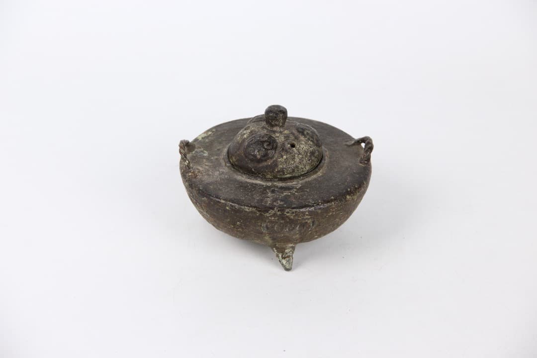中国古代 青铜 三足炉 蓋付 香炉　箱付 FF01-17