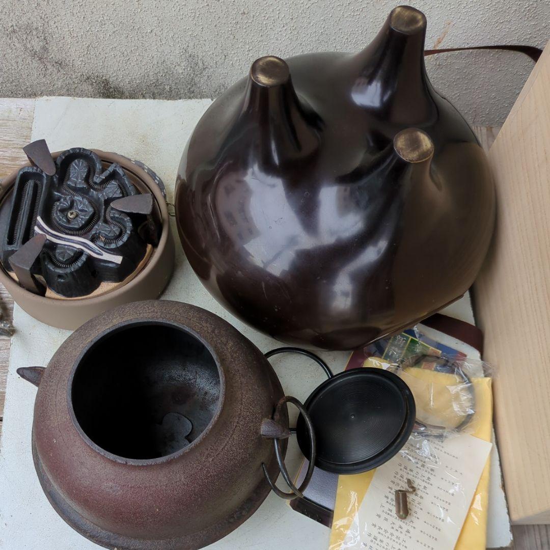 唐銅朝鮮風炉釜　高橋敬典　金谷浄雲　電熱器付　茶道具　木箱 茶釜 風炉釜 野々田
