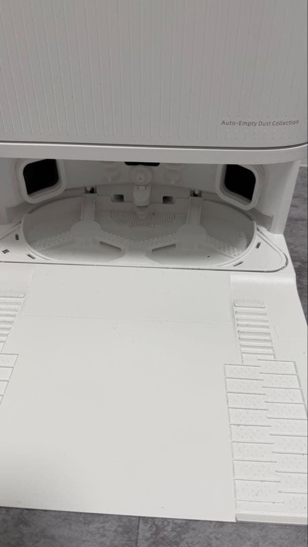 自動ゴミ収集機能付きロボット掃除機 L40 Ultra CE