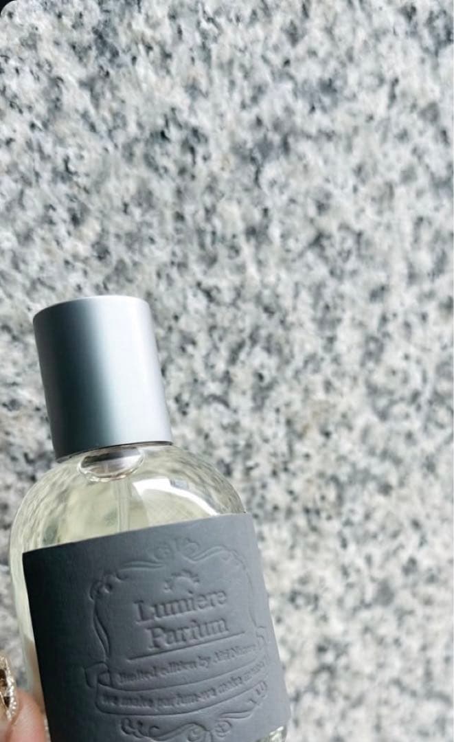 【送料込】成瀬愛里監修 Lumiere Parfum 新品