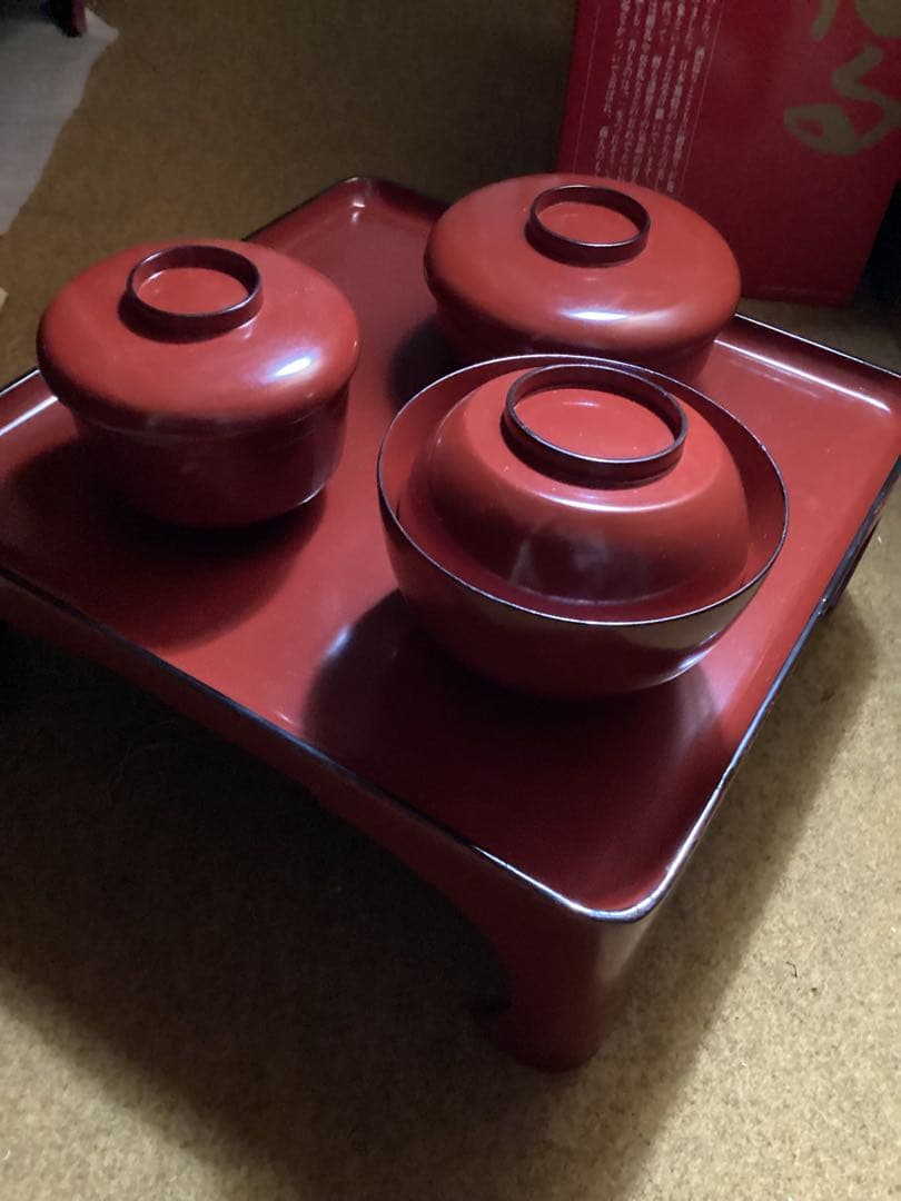 k2f58 朱の漆膳と3漆器　4セット　年代物