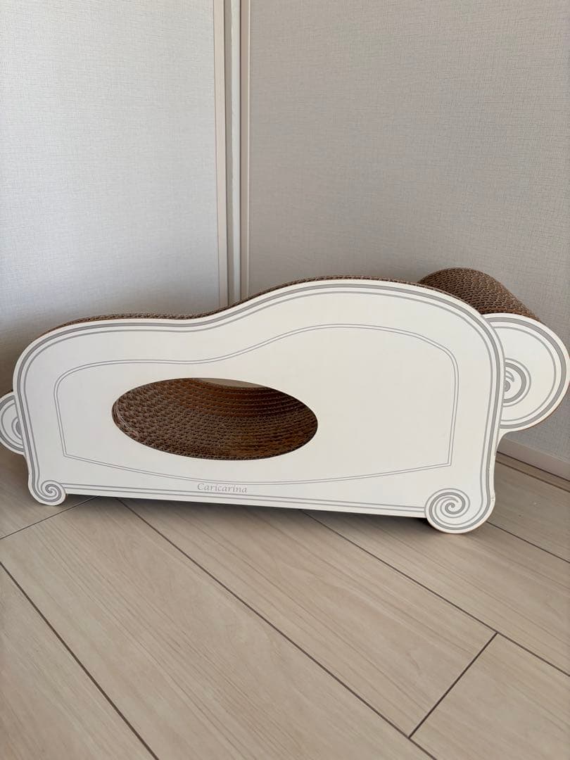 値下げ美品 猫爪とぎ★カリカリーナCaricarina★ベイシック★早い者勝ち