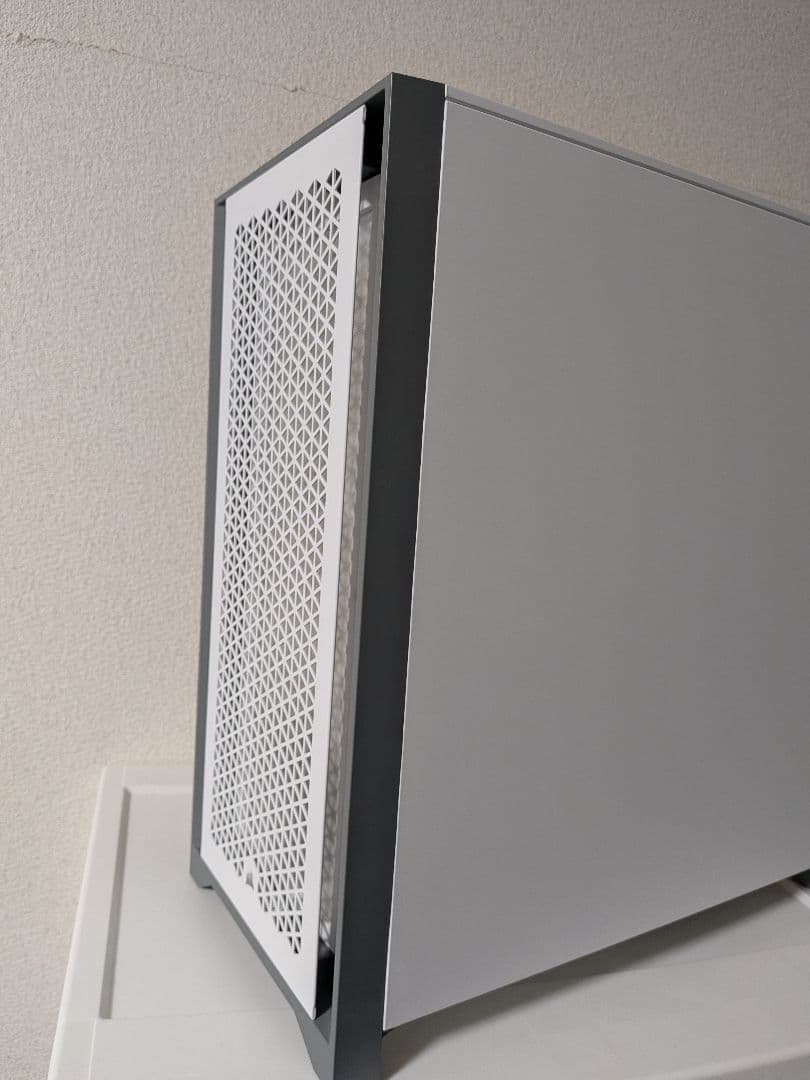 CORSAIR 4000D airflow ミドルタワー　pcケース