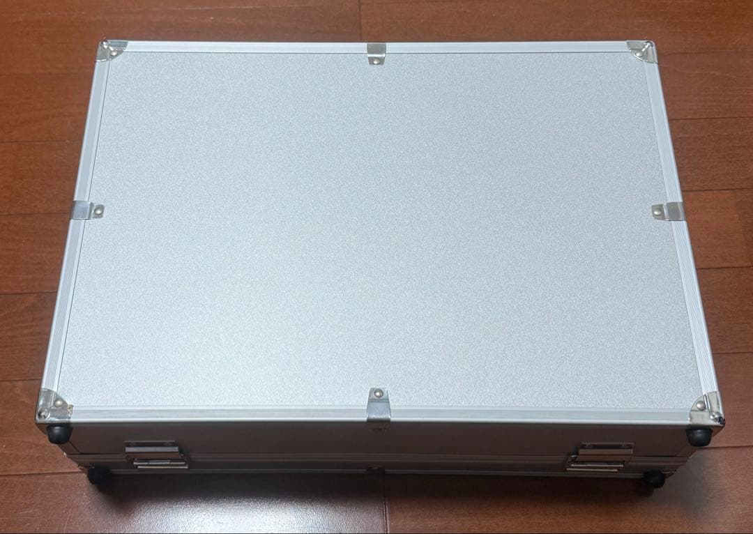 TOYGER CEO Storage アルミ製 アタッシュケース シルバー