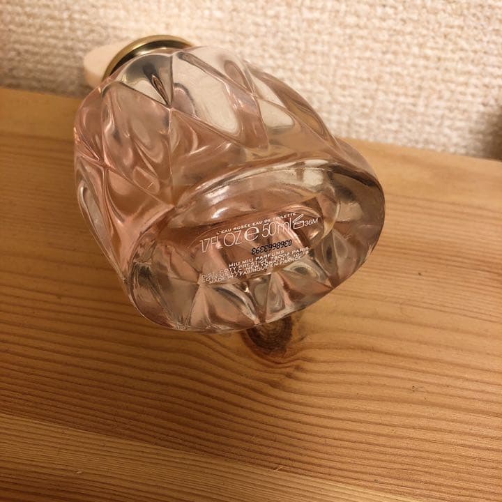 ミュウミュウ ロー オードトワレ　100ml 香水 miumiu