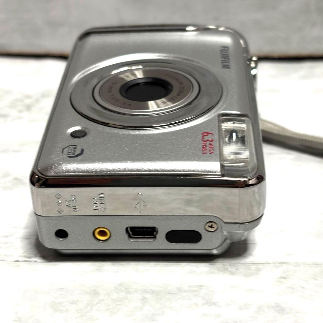 動作品 FUJIFILM 富士フイルム FinePix A610 レトロ