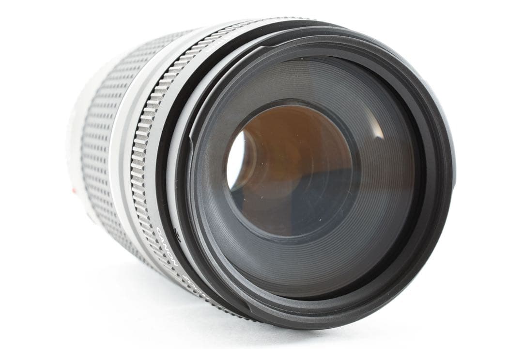 美品　フルサイズ対応　Canon EF 75-300㎜ 1:4-5.6Ⅲ