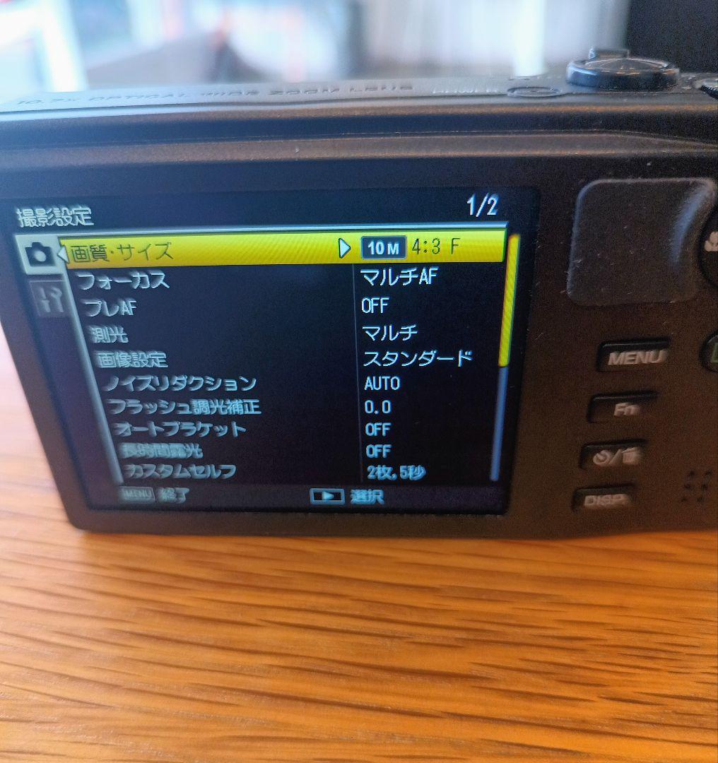 RICOH CX4 【実動品】【ショット数1588枚】ケース、ストラップ