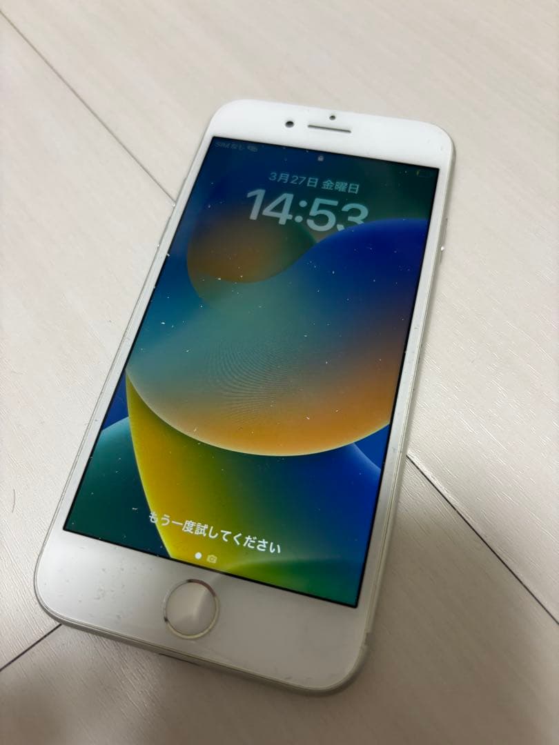 iPhone8 本体 64gb