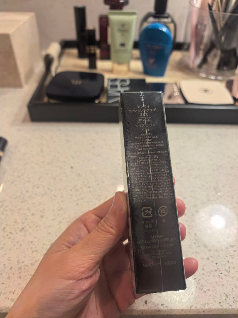 センサイ ラッシュレングスナー 38°C BLACK　マスカラ
