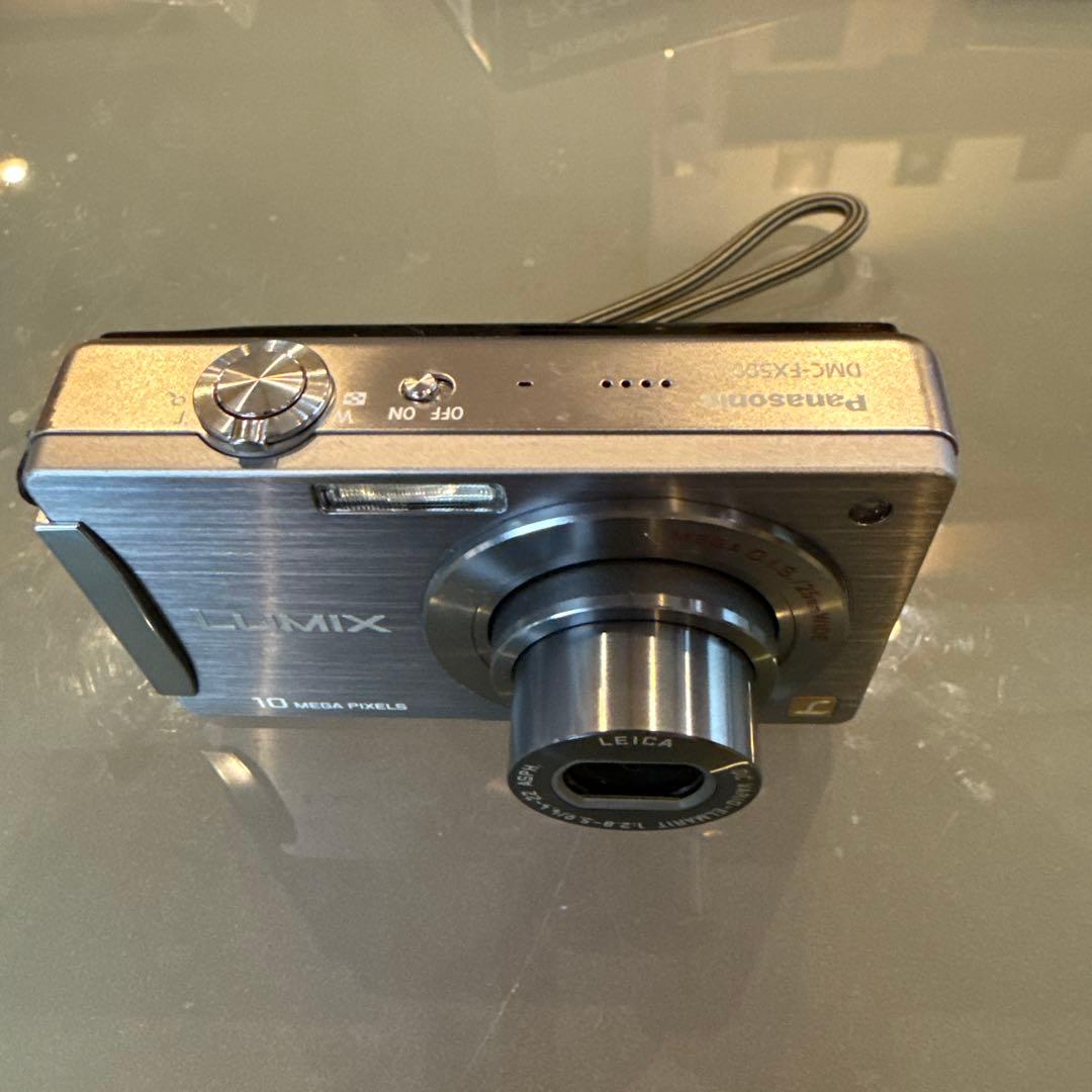 Pana DMC-FX500 LEICAレンズ光学8.9倍デジタル35.6倍