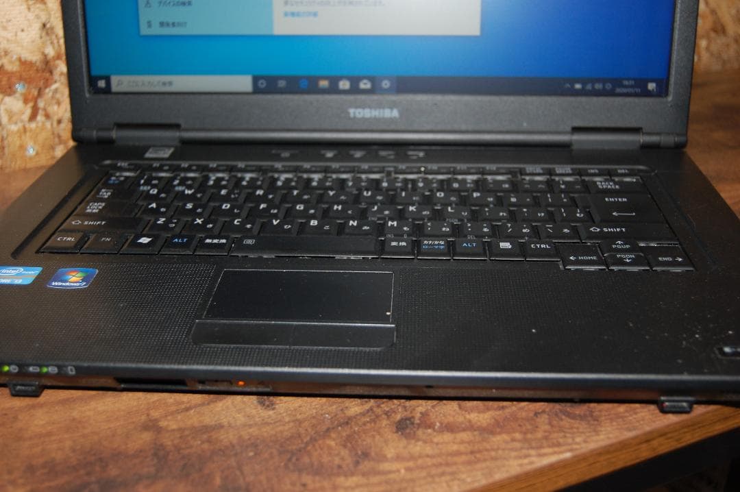 Core i3搭載　東芝製ノートPC　windows10ライセンス認証済み！