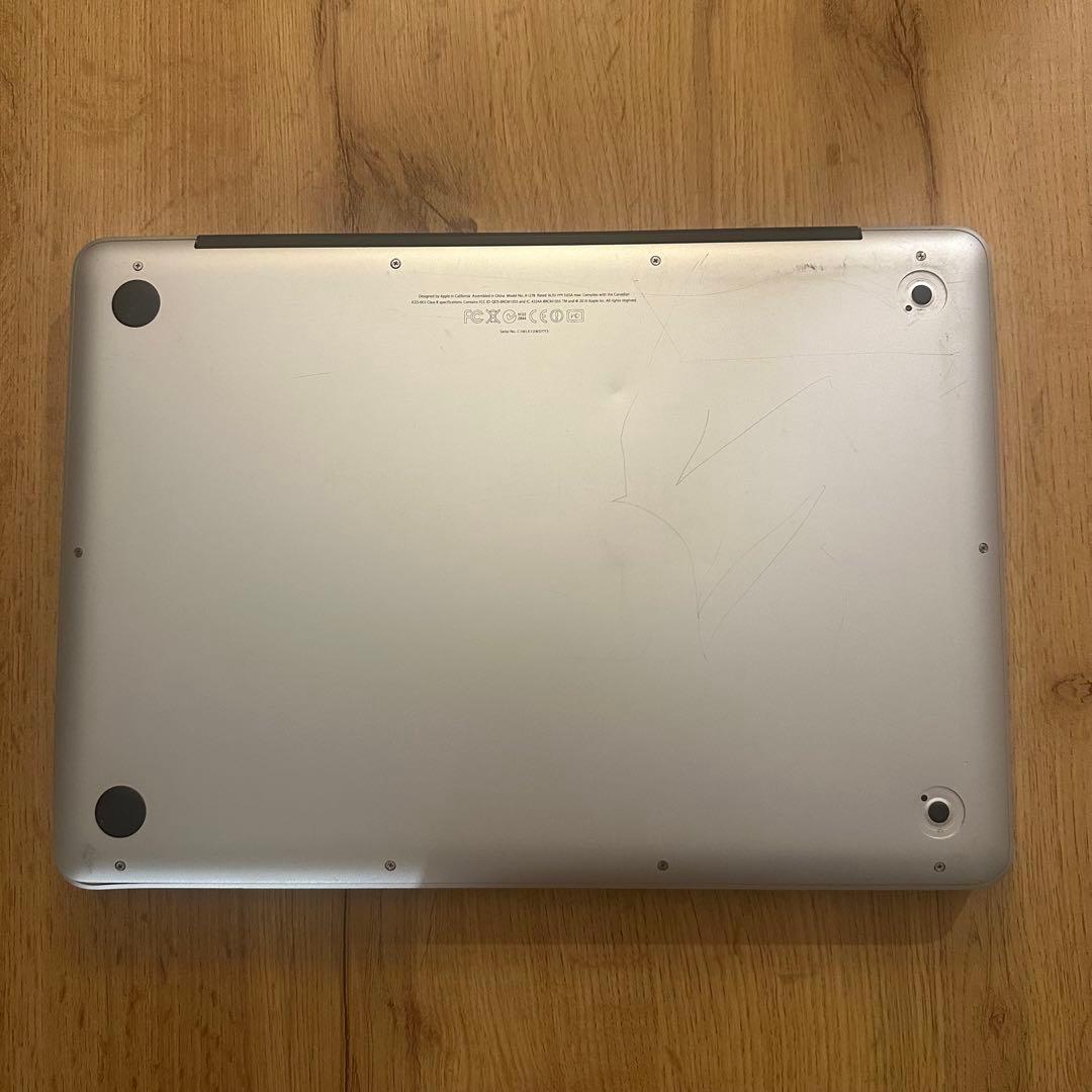 極希少 MacBook Pro(OS X El Capitan)本体 動作良好