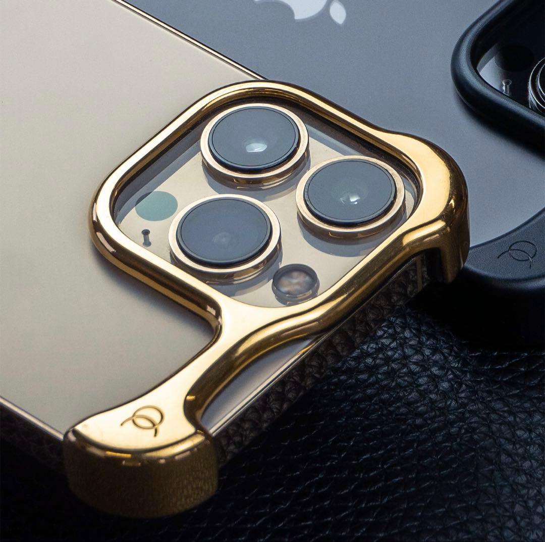 Arc Pulse チタン・ゴールド iPhone 13 Pro ケース