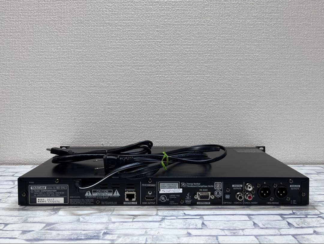 TASCAM タスカム　ブルーレイプレイヤー　BD-01U