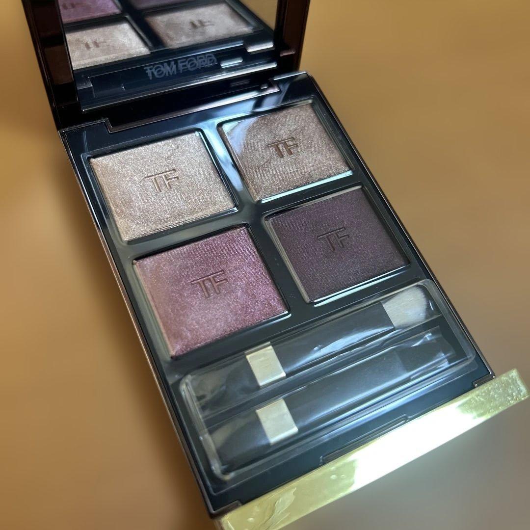 Y149)TOM FORD アイカラークォード 4A ハネムーン