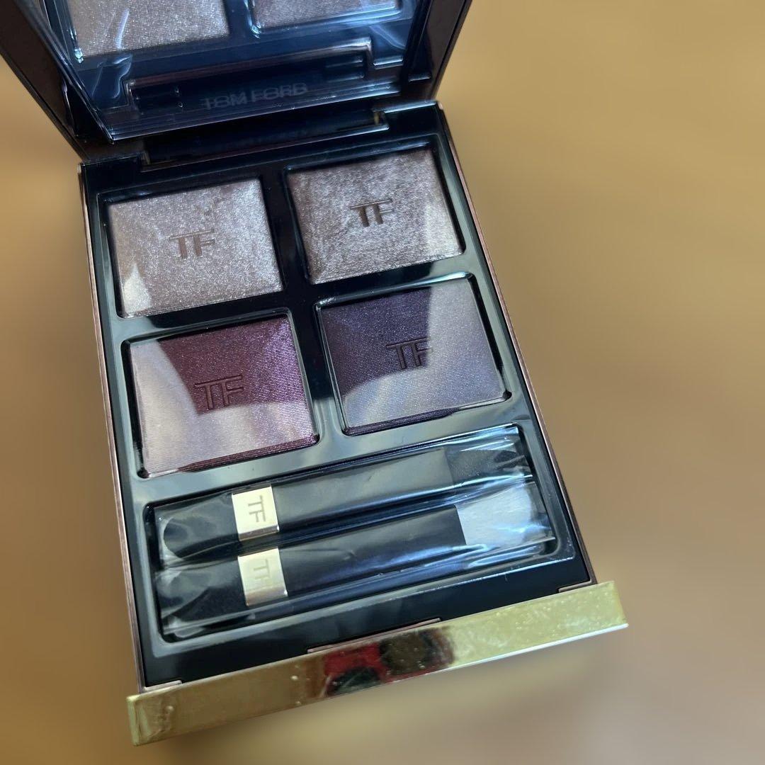 Y149)TOM FORD アイカラークォード 4A ハネムーン