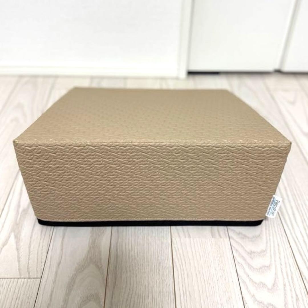 フレックスクッション (FLEX CUSHION) ベージュ