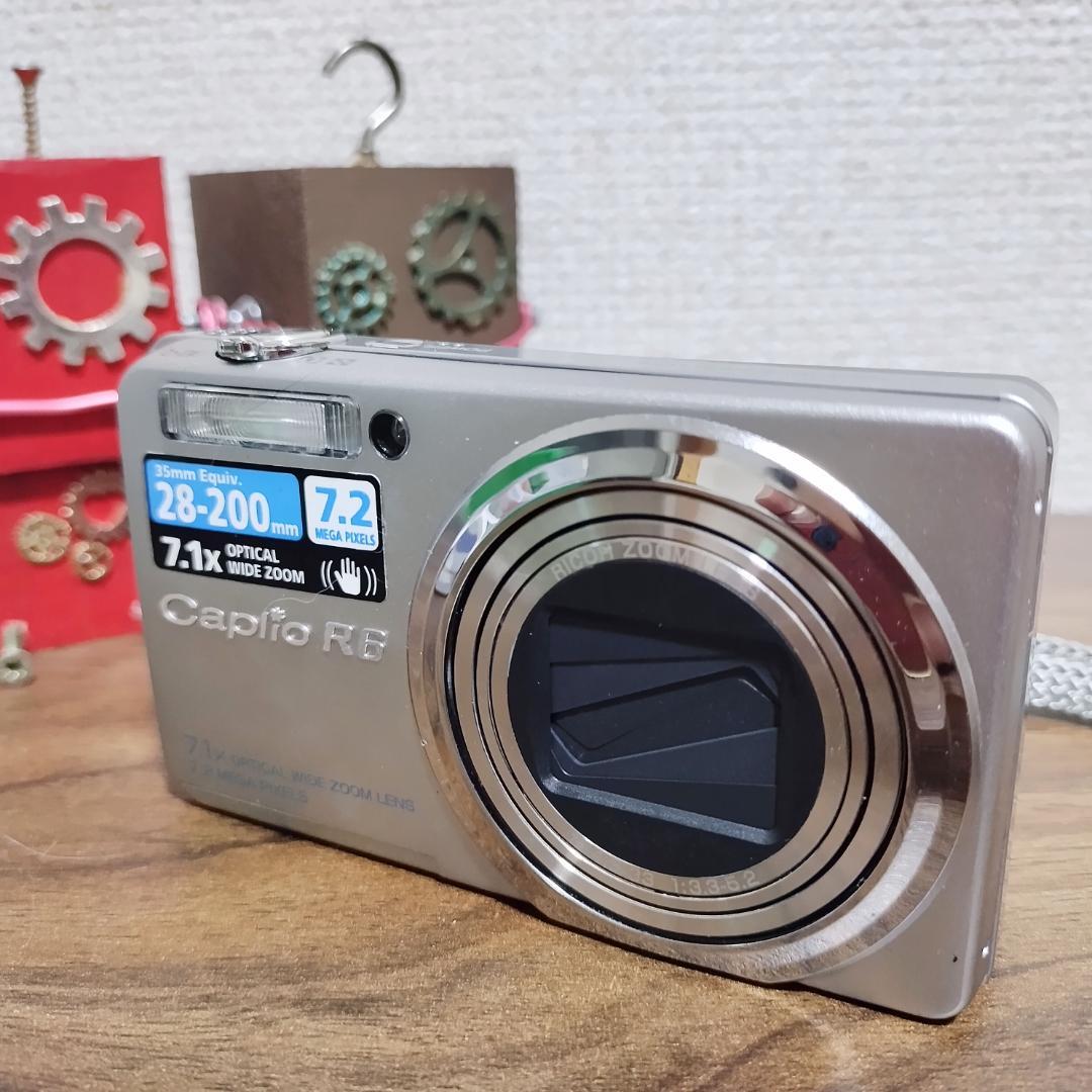 【動作確認済】美品 リコー Caplio R6 デジタルカメラ シルバー