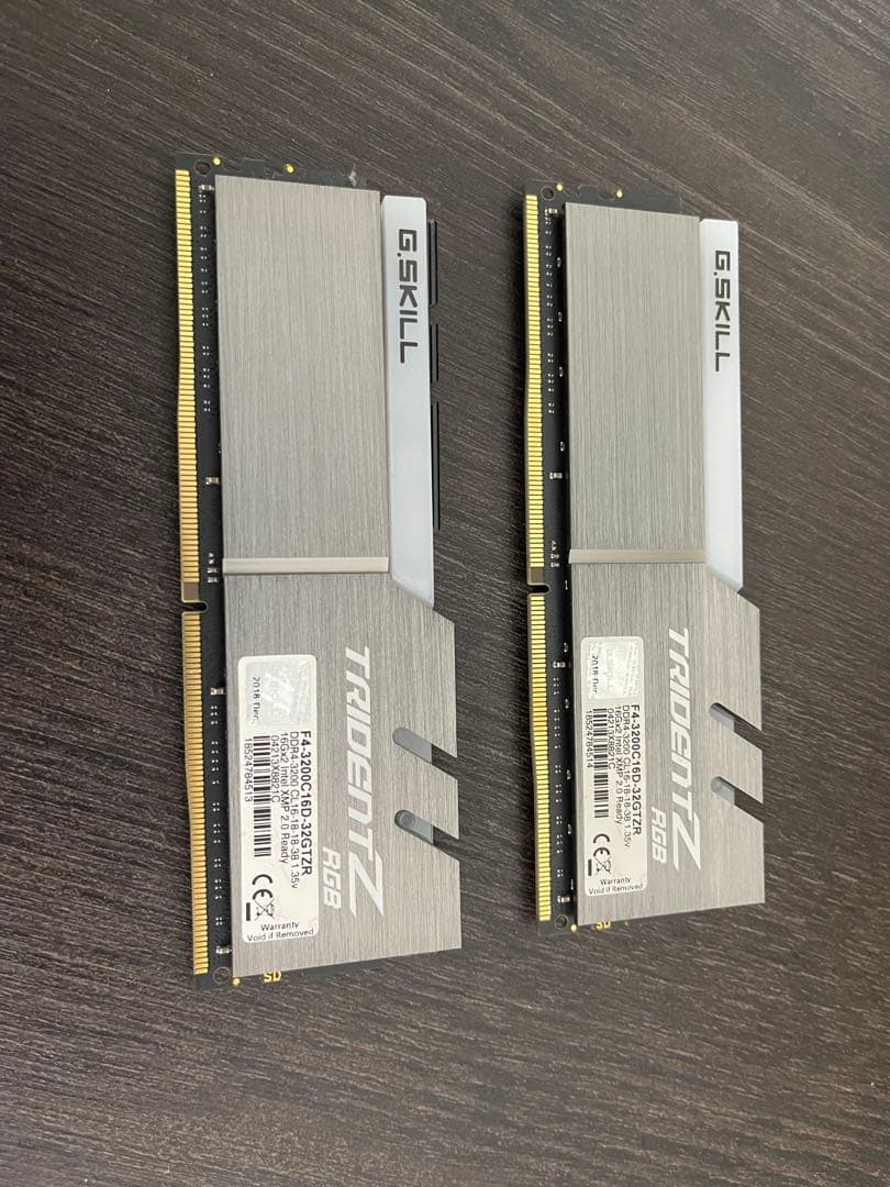 G.SKILL TRIDENT Z RGB DDR4 16gb×2 メモリー