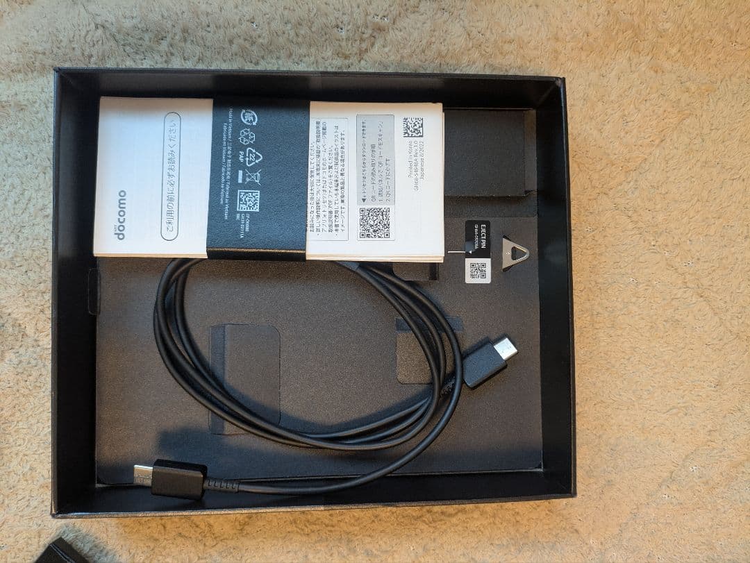 スマートフォン本体 Galaxy Z Fold4 256gb docomo