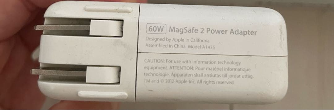 MacBook Pro Retina ディスプレイ 13インチ高性能ノートブック