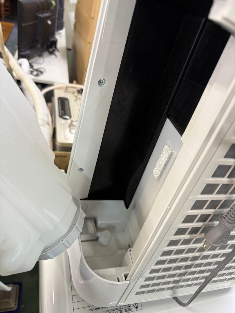 SHARP 加湿空気清浄機 KC-T50Y-W 2025年製 ほぼ未使用 美品