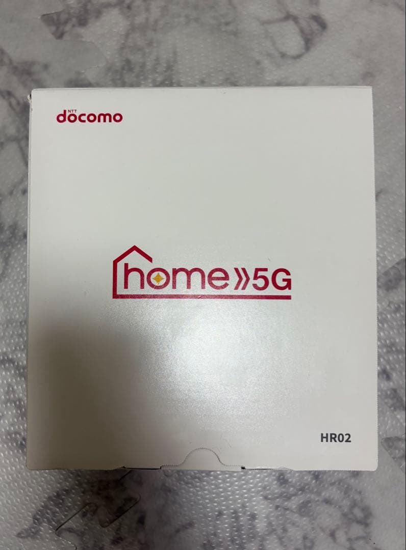 docomo 5Gルーター HR02 本体・ケーブル付き