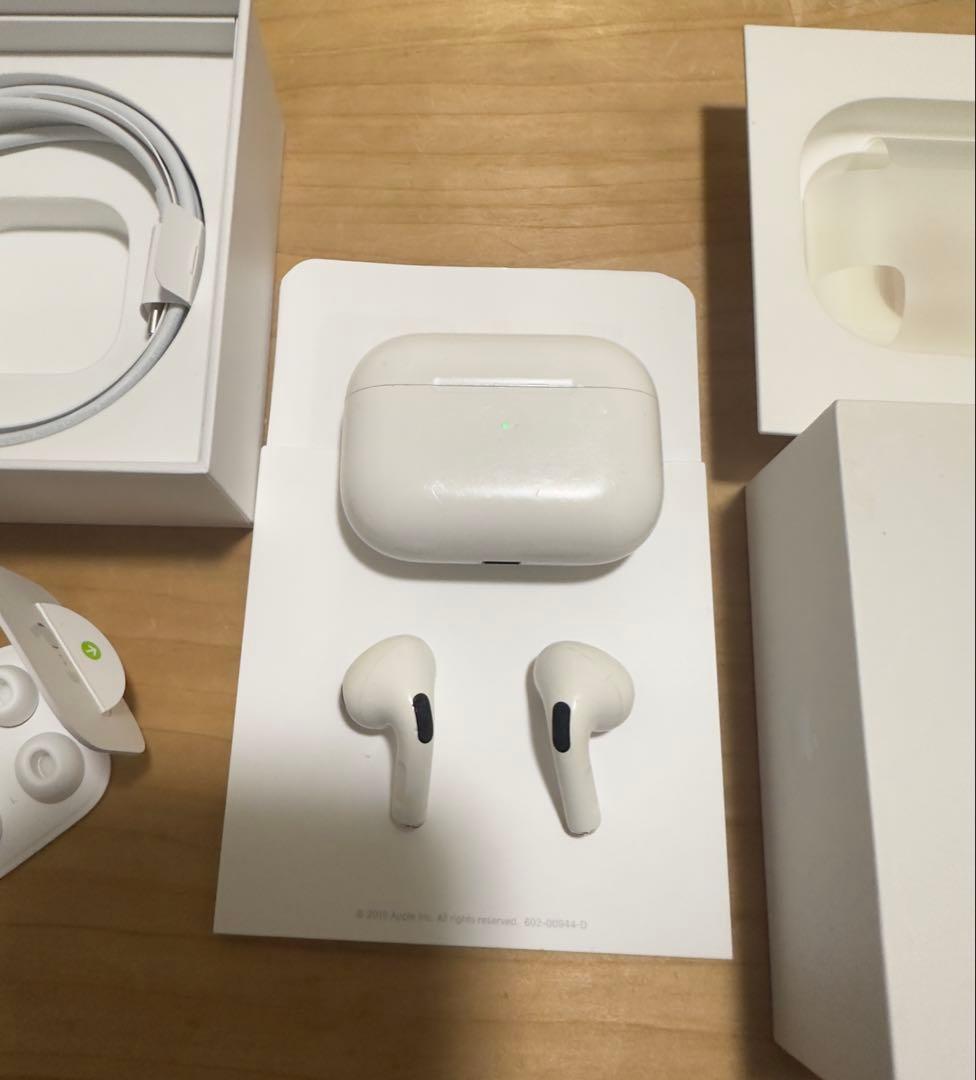 Apple AirPods Pro 本体　箱あり