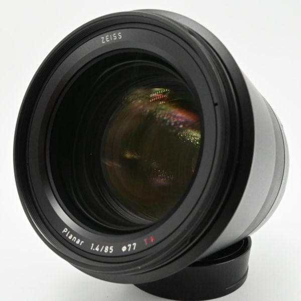 Carl Zeiss MILVUS 1.4/85 ZE ブラック #951