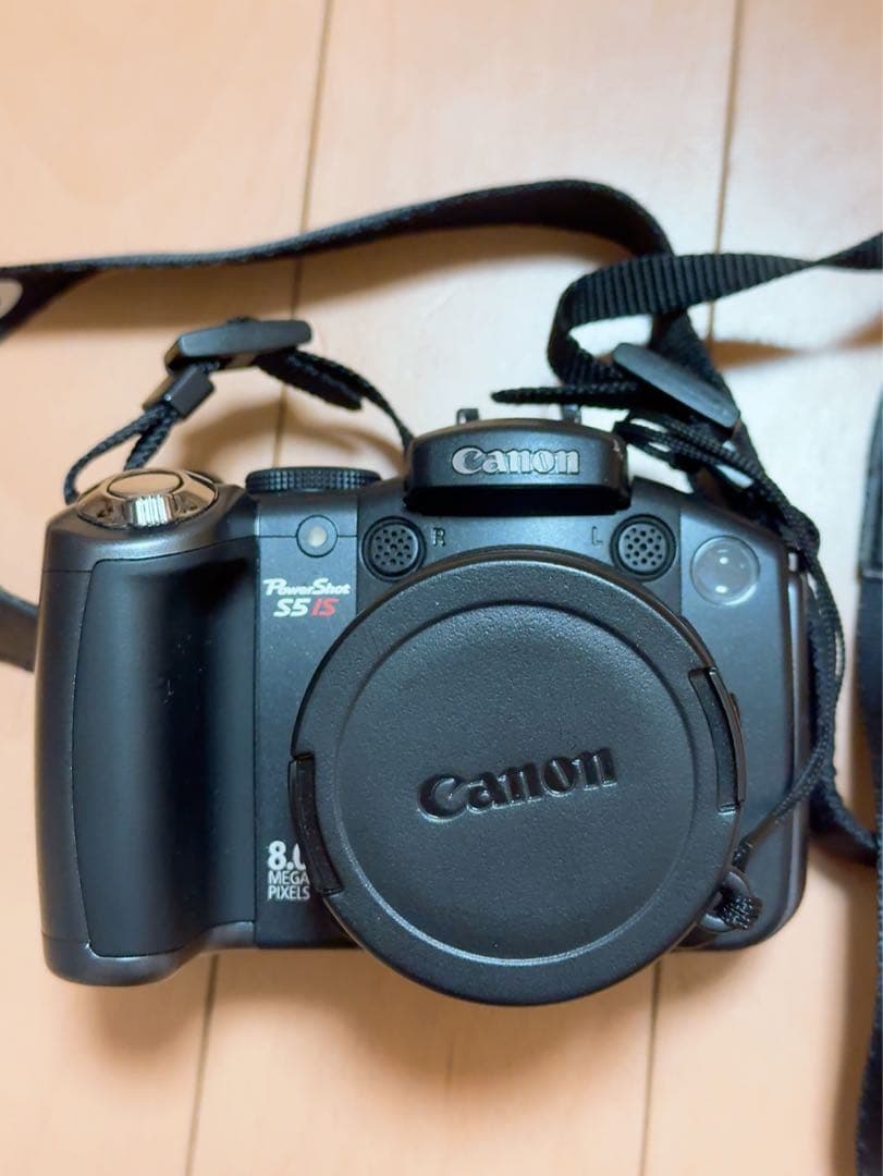 Canon キャノン製コンパクトデジタルカメラ「PowerShot S5 IS」