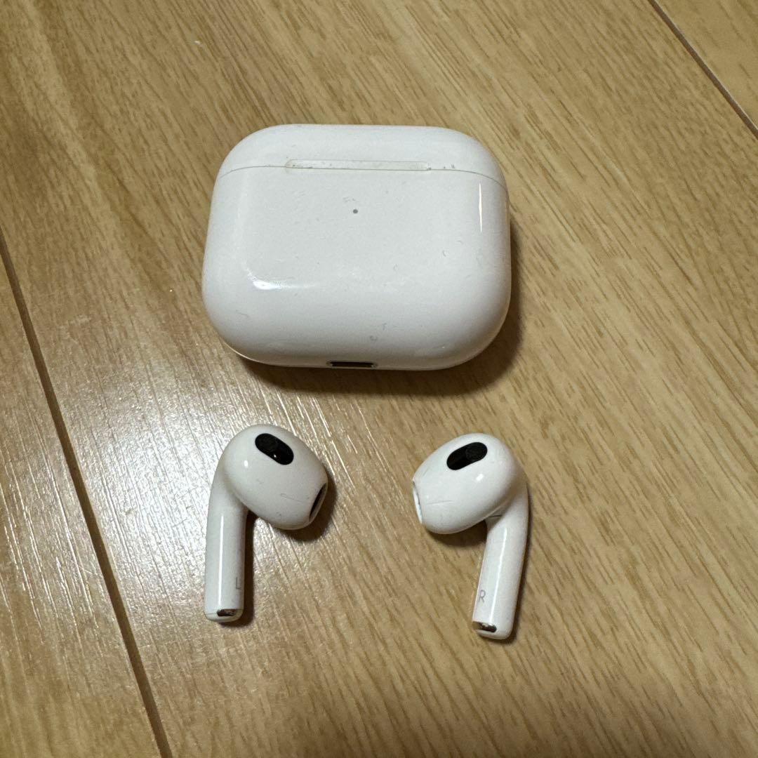 Apple AirPods（第二世代）