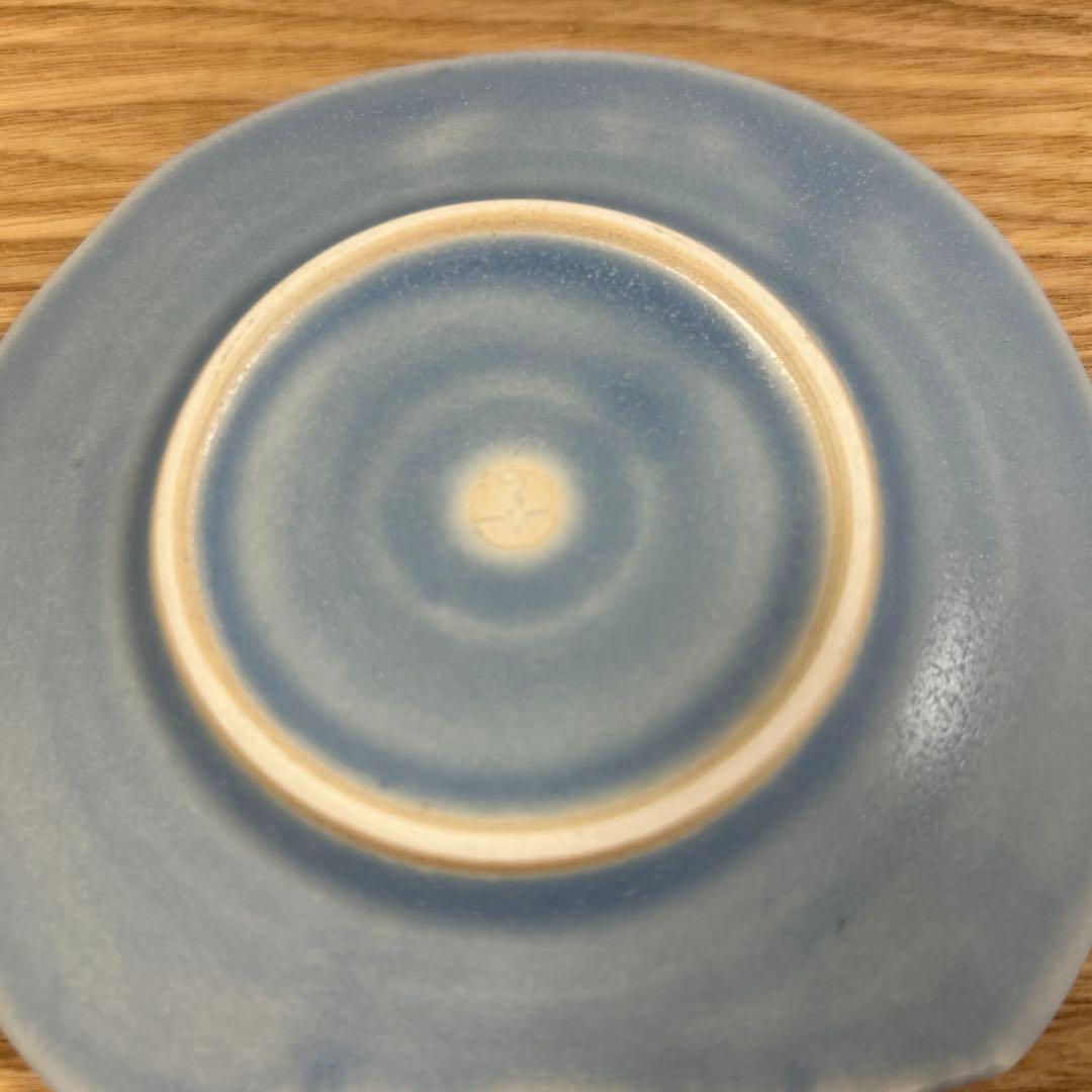 作家　陶芸作家　人気作家　うつわやみたす　希少　プレート　うさぎ　ブルー小