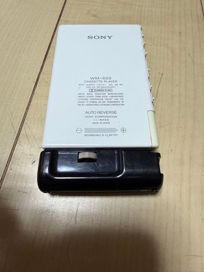 ソニー SONY WM-609 カセット ウォークマン ジャンク