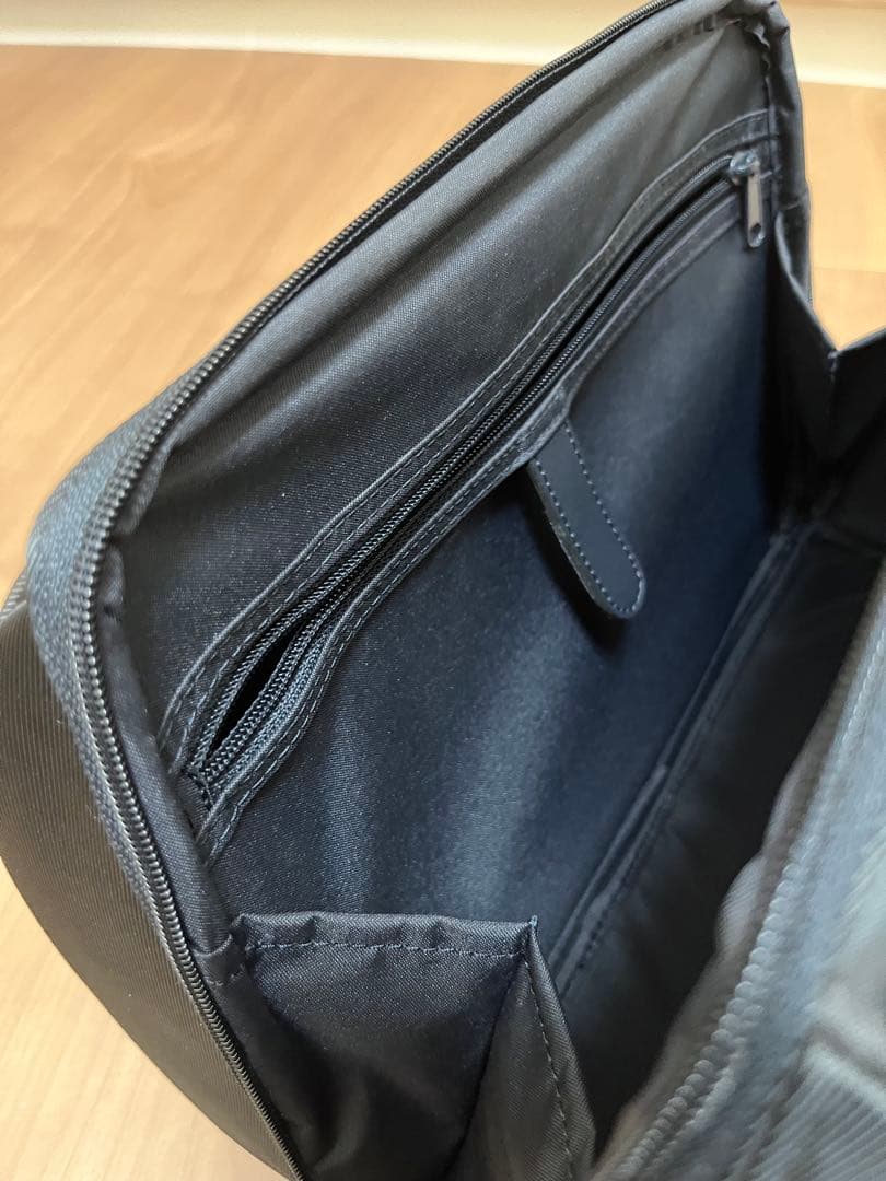Samsoniteサムソナイト　ボストン　ショルダーバッグ黒　ブルガリポーチ2個