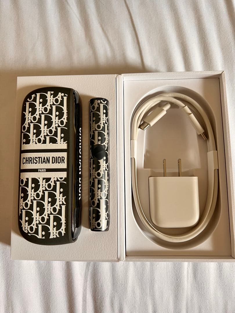 Christian Dior 電子タバコケース