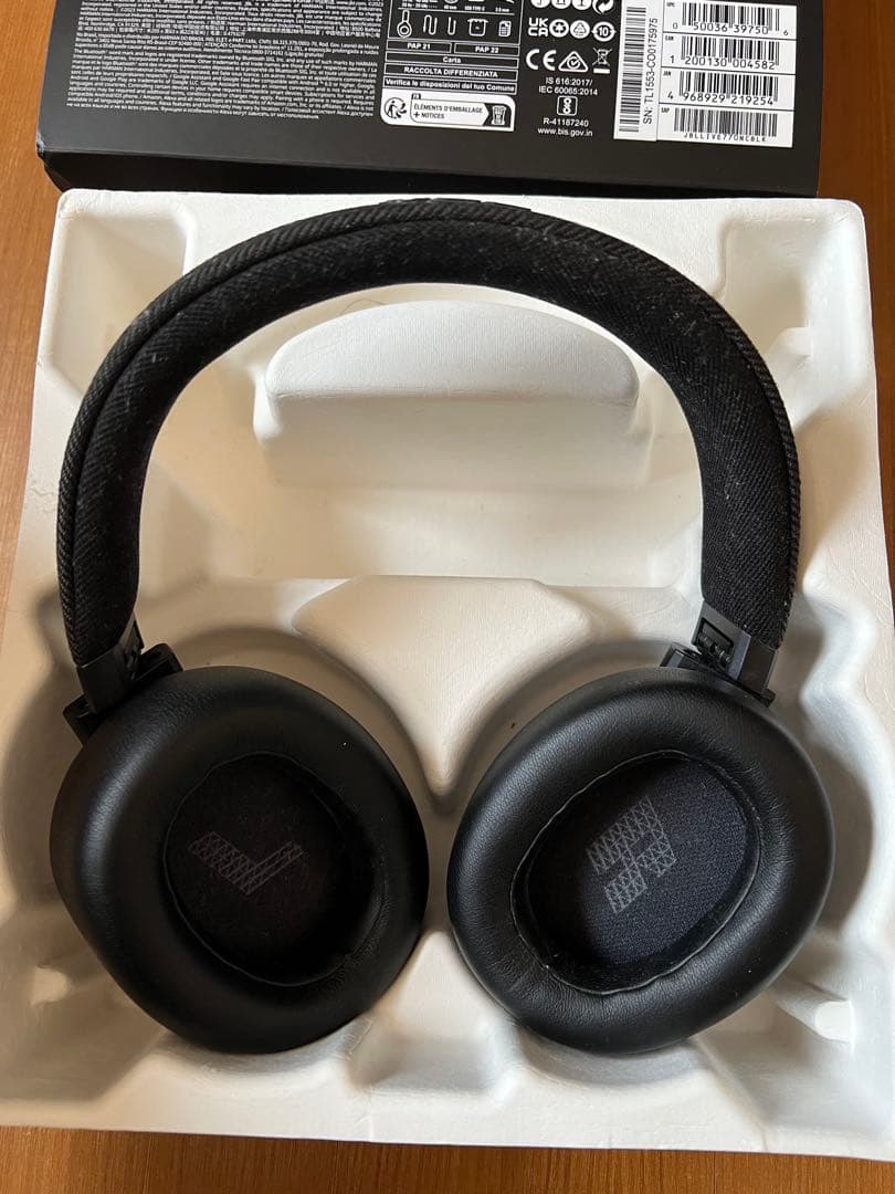 JBL Live 770NC ブラック ワイヤレスヘッドホン